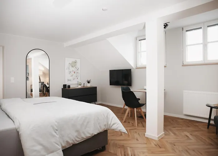 Dom Apartment I - Modern & Zentral Mit Kostenfreiem Parkplatz
